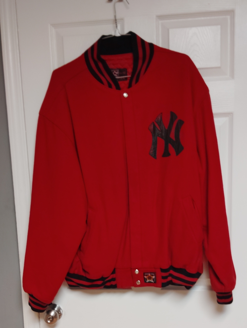 MLB NY Yankees Heavyweight Jacket